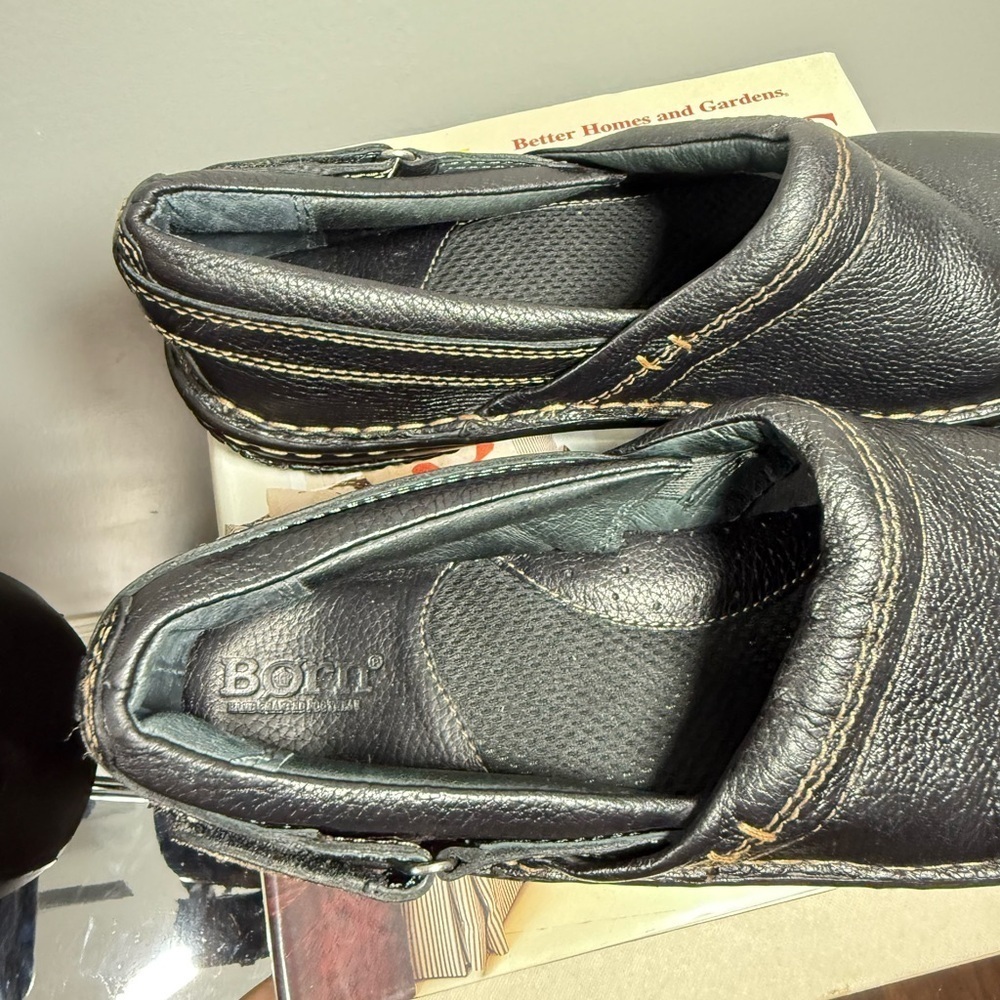 Born Women’s Size 10 Black Leather Slip-On Shoes - Picture 15 of 15